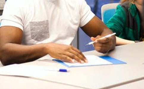 ��˾Java���̎���ԇ�Pԇ�}