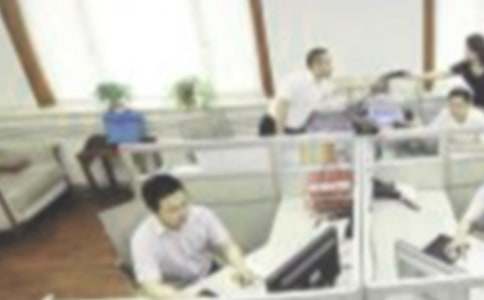 ���ʹ��Dreamweaver�����ݾ�݋�W(w��ng)퓘�(bi��o)��