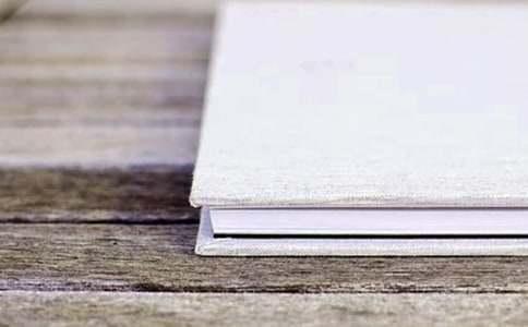 �����T�������߄�ģ�弯�\��ƪ