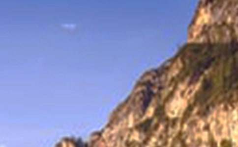 �����еĴ�ɽ����500��