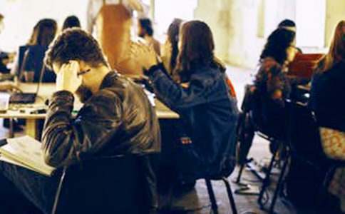 ��W���������A���y(t��ng)�Ļ�����2500�֣����x16ƪ��