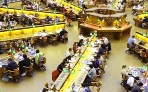 ��W(xu��)�������(sh��)�`�ĵ��w��2000�֣�ͨ��17ƪ��