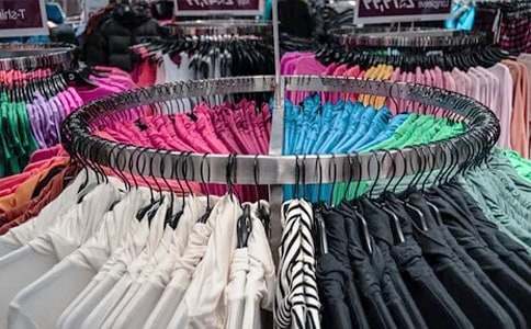 ���b�����U��ͬ