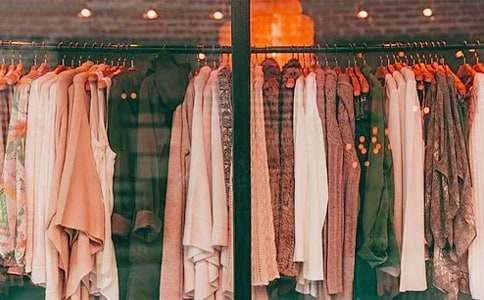 ���b�����U��ͬ