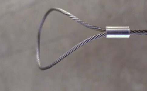 鋼絲男孩六年級作文