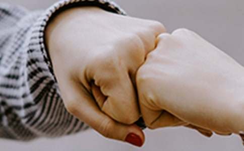 ���ĵĹĄ�(l��)�W(xu��)������400��