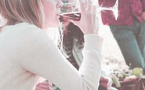 �ۺȾƵİְ�����300�֣�ͨ��28ƪ��