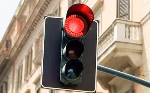 �����еļt�G������