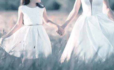 ��ľ�B��õ�廨ͯԒ���ģ�ͨ��19ƪ��