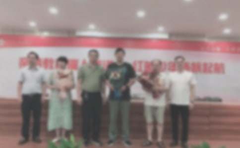 С�W(xu��)���g�͕�(hu��)���ķ���