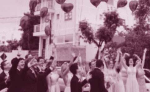 Ů����Y��ĸ�����R�~