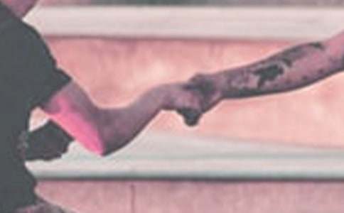 ���H����