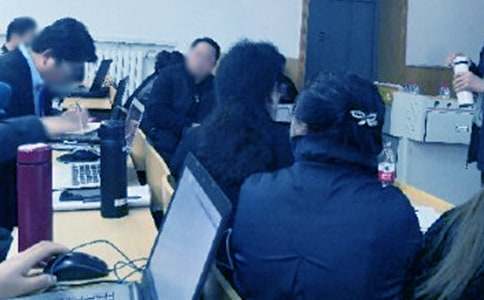 �P(gu��n)�ڽ��л��(d��ng)���ĵ��w��(hu��)