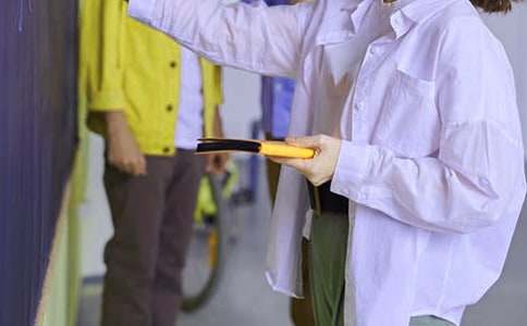 �ЌW(xu��)����ͨ��ȫ����Ԓ�}����2000��