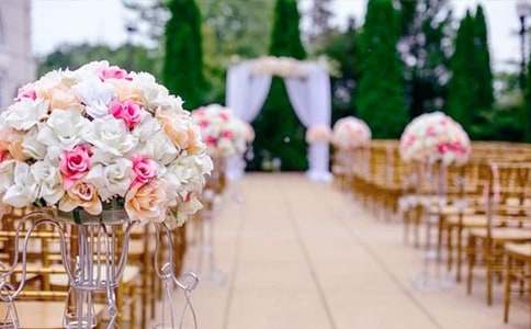 最新結(jié)婚慶典賀詞范文