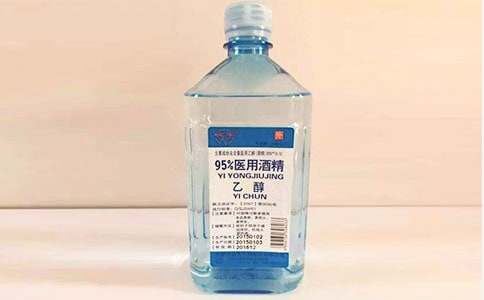 �ƾ�������������{