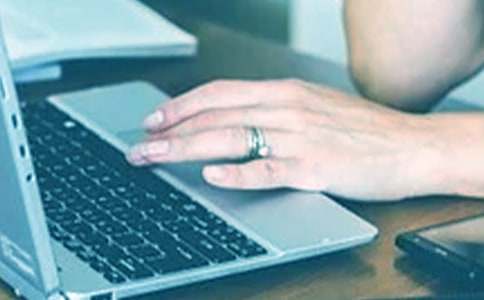 �����_�����~