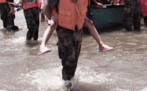 抗洪作文400字(精選31篇)