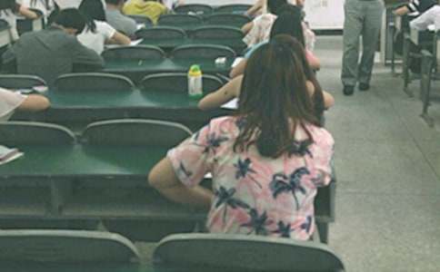 ���P(gu��n)��ԇ�ķ�˼����300��9ƪ