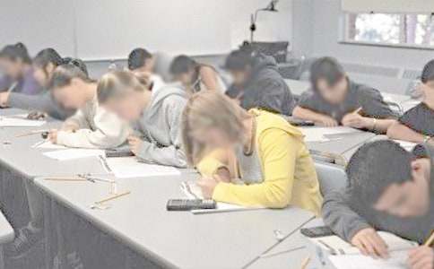 С��(d��ng)�￼ԇͯԒ���ģ�ͨ��20ƪ��