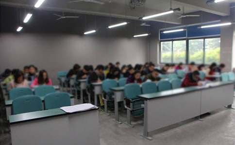 ��(sh��)�W(xu��)���п�ԇ��ķ�˼���Y(ji��)��ͨ��15ƪ��