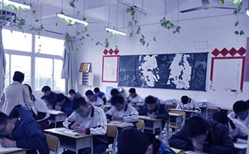 �����x����ԇ�ķ�˼����300��6ƪ