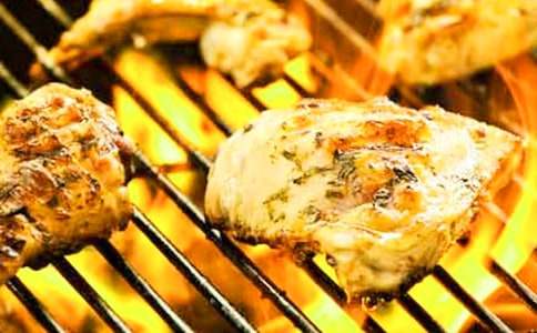 ����ζ���Ŀ�������800�ֳ��г�һ����