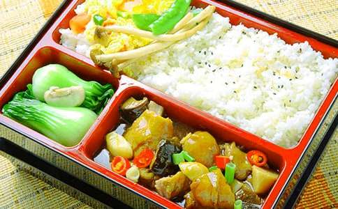 口語(yǔ)練習(xí):在快餐店點(diǎn)餐