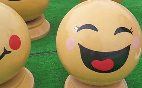 �옷���i����