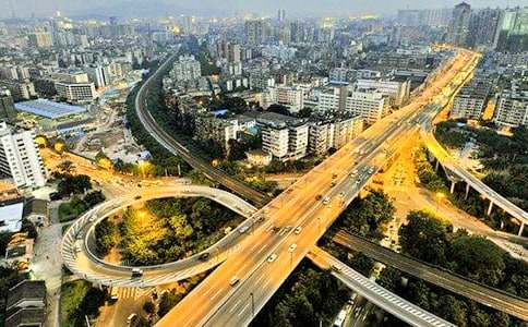 ������ģ��������ķ�̖(h��o)����ֱ�T�������c��С���ֲ��Ļ��@��