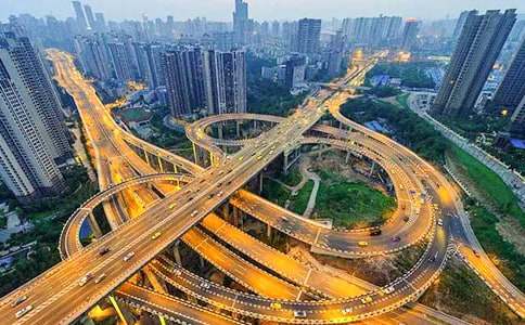 �Ґ۴��B������