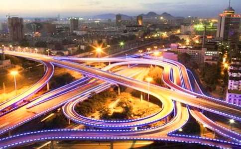 ����Ʒ�������������300��4ƪ