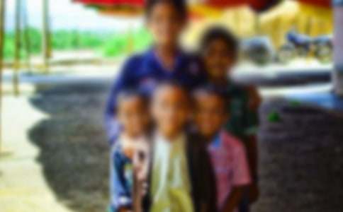 �������؃�ͯ����������