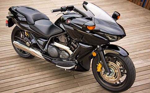 ӛ���е�Ħ��܇����800��