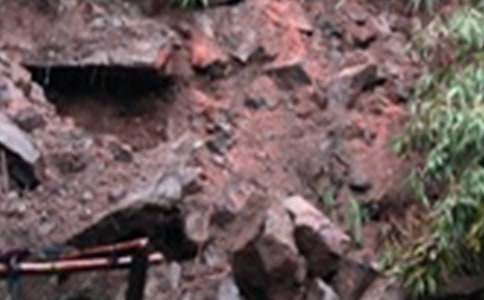 ��ʯ�������˼������