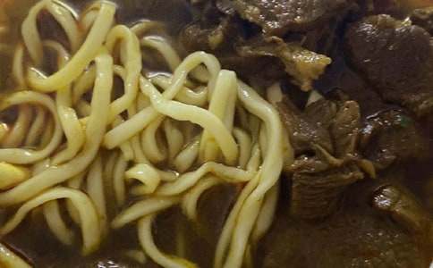 ţ����֮������������