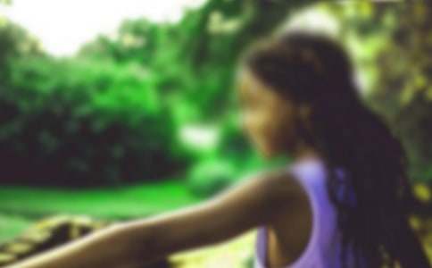 �L(f��ng)һ�ӵ�Ů������4ƪ