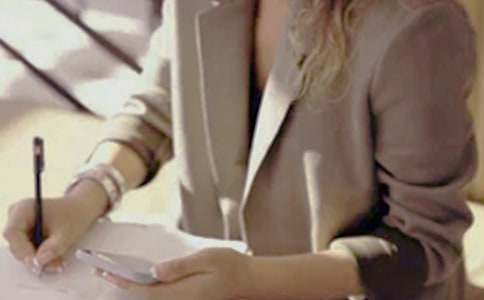 ����Ů��Ц�Ĺŵ��~�Z(y��)