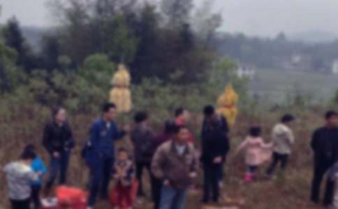 ��ʿ��Ĺ��������900��