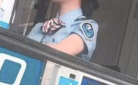 �������M(f��i)�T܊Ӗ(x��n)�ĵ�