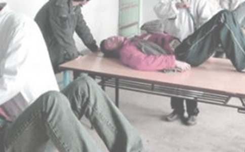 �w�z���꼉(j��)����400��