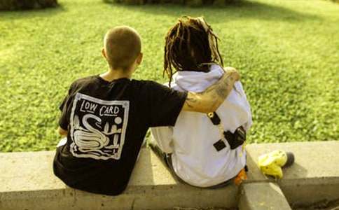 ͬ�W���L������400��