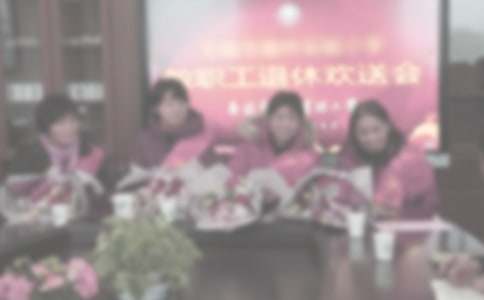 ף�R��s����ף���R�~