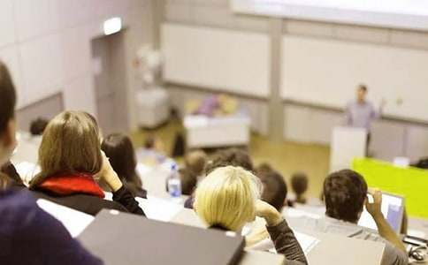 �俼�и� ���~�R������