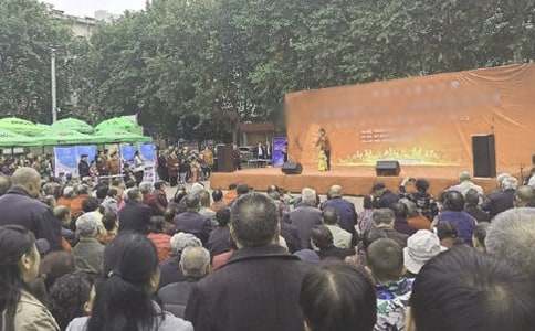 �y������ˇ�ݳ���������