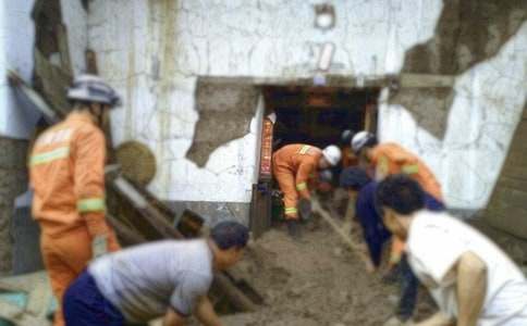 ȫ�����������ģ�������ȫ