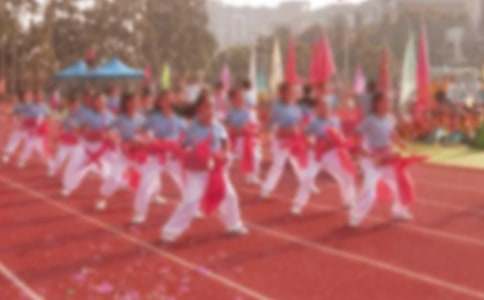 �����T��С�W(xu��)�\(y��n)�ӕ�����400���\����ƪ