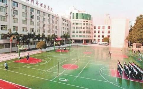 ��ҒУ�@�L(f��ng)�Ƀ�(y��u)������400��