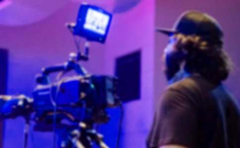 Ѧ֮�t��(chu��ng)�����ݳ��ġ��݆T�����~