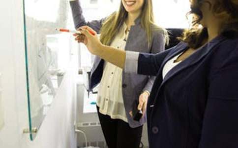 主管對(duì)員工的評(píng)語